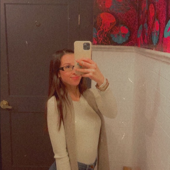 Meet your Posher, Sarah - Picture 16 of 16